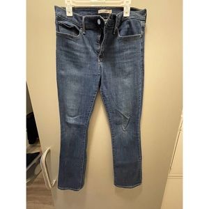 Levi’s 315 Shaping Bootcut. 32W34L